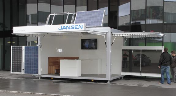 Der Promotionanhänger von "Jansen" ist für Messen, Roadshows und Kundenpräsentationen einsetzbar.