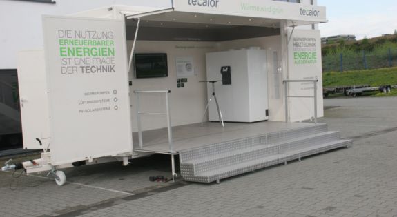 Der Promotionanhänger von "Tecalor" ist für Messen, Roadshows und Kundenpräsentationen einsetzbar.