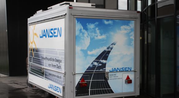 Der Promotionanhänger von "Jansen" ist für Messen, Roadshows und Kundenpräsentationen einsetzbar.