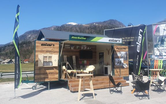 Der Promotionanhänger der "Elan" ist für Messen, Roadshows und Kundenpräsentationen einsetzbar. Foto: Elan