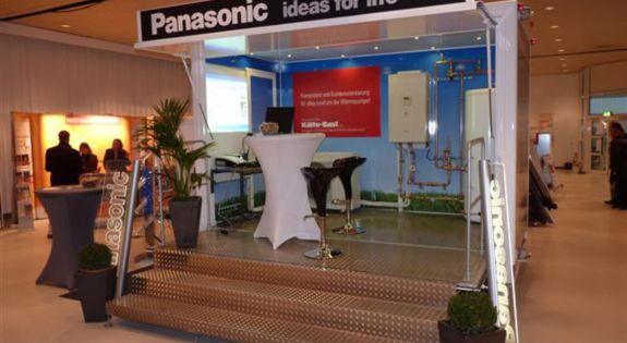 Der Promotionanhänger von "Panasonic" ist für Messen, Roadshows und Kundenpräsentationen einsetzbar.